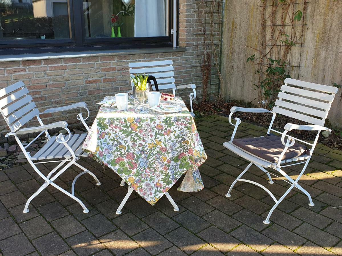 Ferienwohnung Vogelvilla Altenbeken Exterior foto